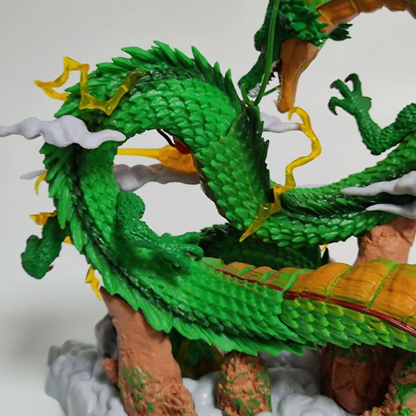Dragon Ball Figurine Shenron